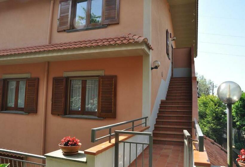 스탠다드 룸 킹사이즈 침대, Bed And Lemons