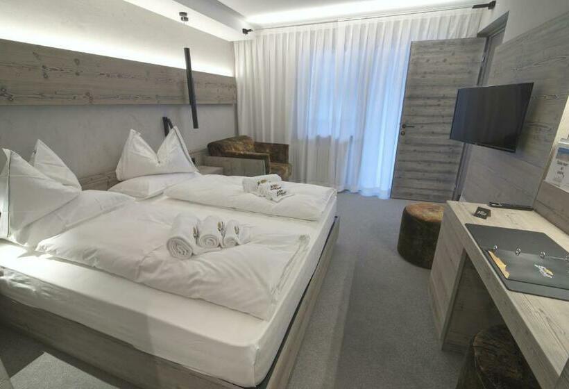 جناح عائلي, Bonfanti Design