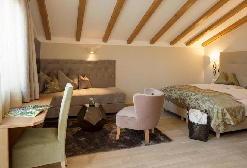 غرفة كومفورت, Burggräflerhof