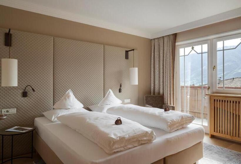 جناح عائلي, Burggräflerhof