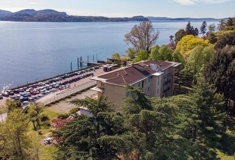 Superior room with lake view, Casa Immacolata