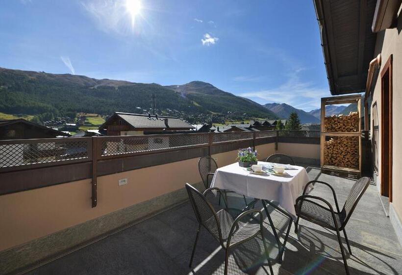 سوییت خانوادگی, Compagnoni