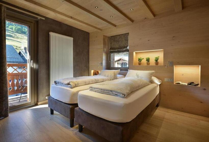 اتاق لوکس, Compagnoni