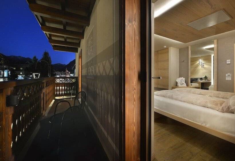 آپارتمان سوپریور 1 خوابه, Compagnoni