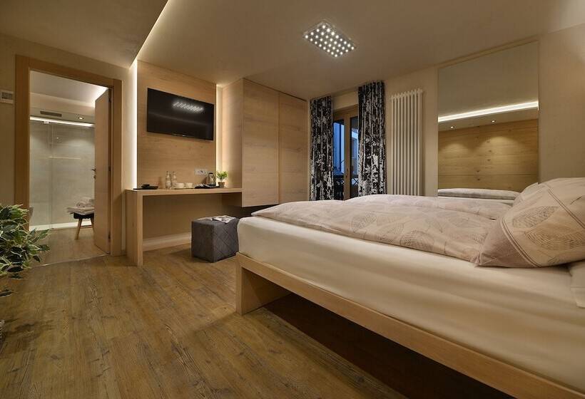 آپارتمان سوپریور 1 خوابه, Compagnoni