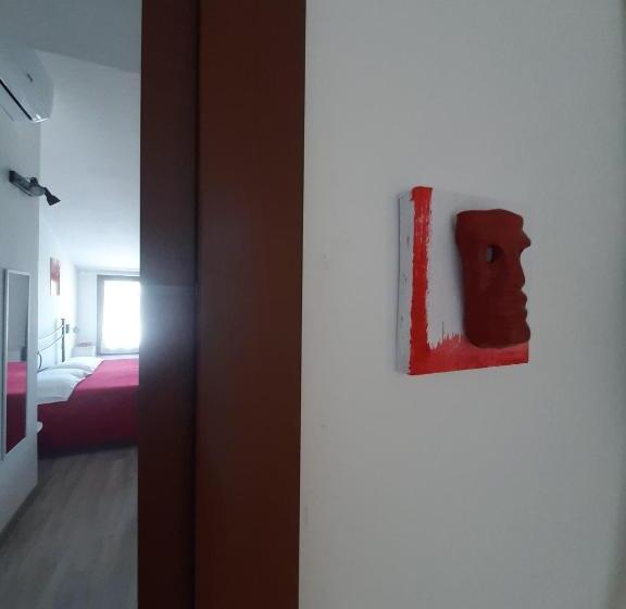 标准三人间, Cuscino E Cappuccino B&b