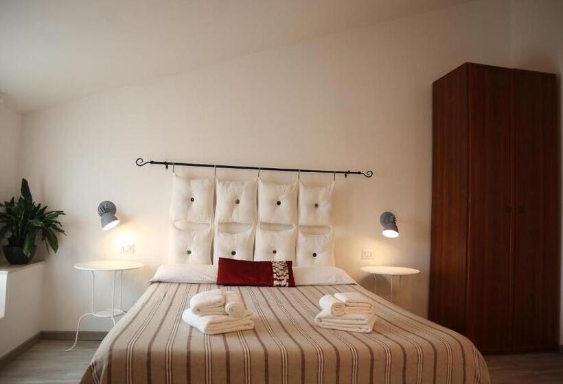 高级大房间, Cuscino E Cappuccino B&b