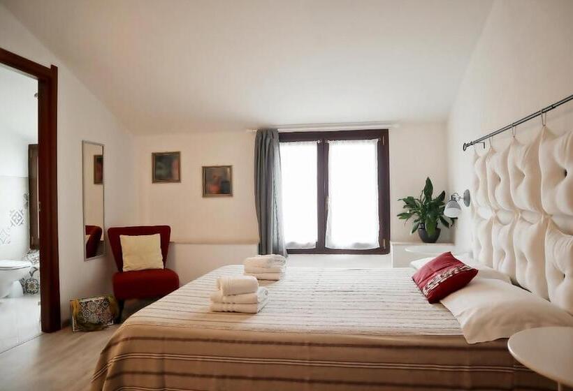 高级大房间, Cuscino E Cappuccino B&b