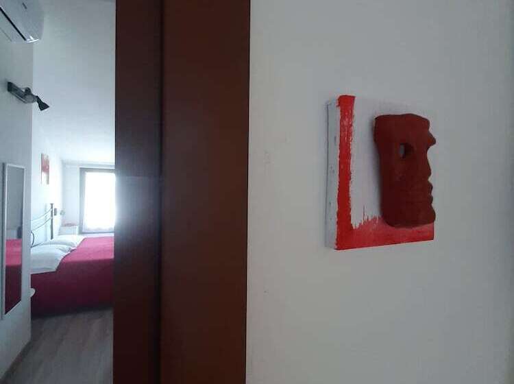 舒适三人间, Cuscino E Cappuccino B&b