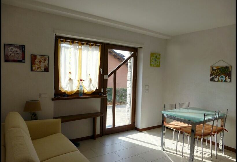 آپارتمان 1 خوابه, Dal Capo