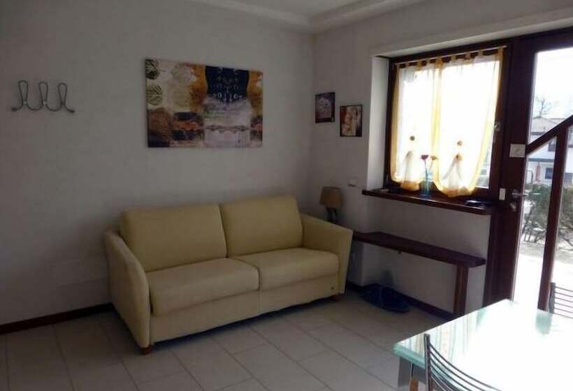 آپارتمان 1 خوابه, Dal Capo