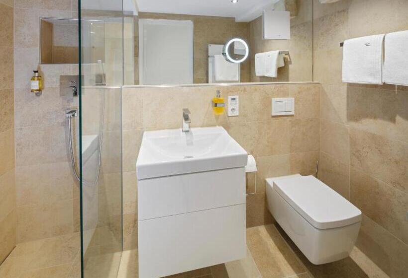 套房, Domresidenz Regensburg