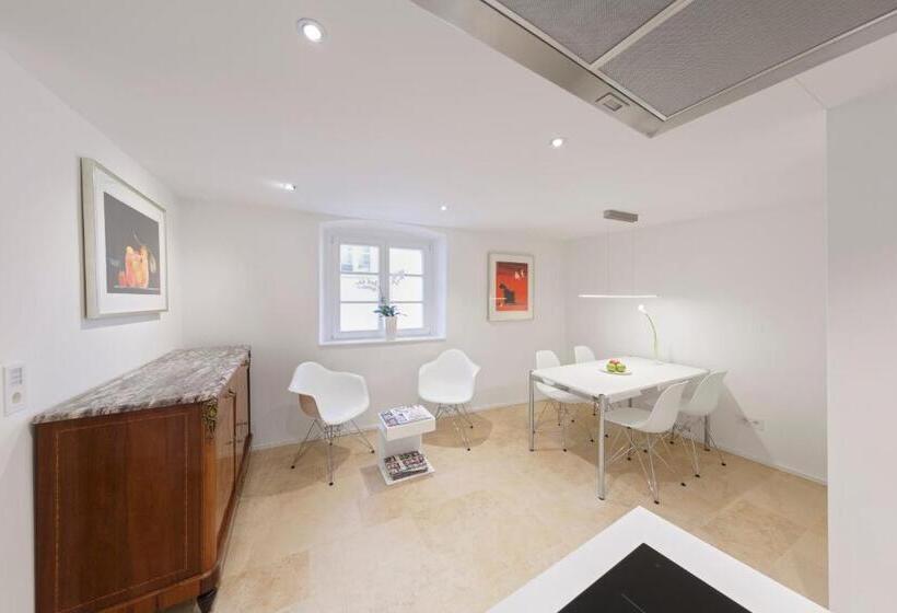 套房, Domresidenz Regensburg