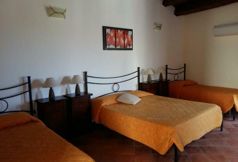 带阳台的高级房间, Domus Lilio