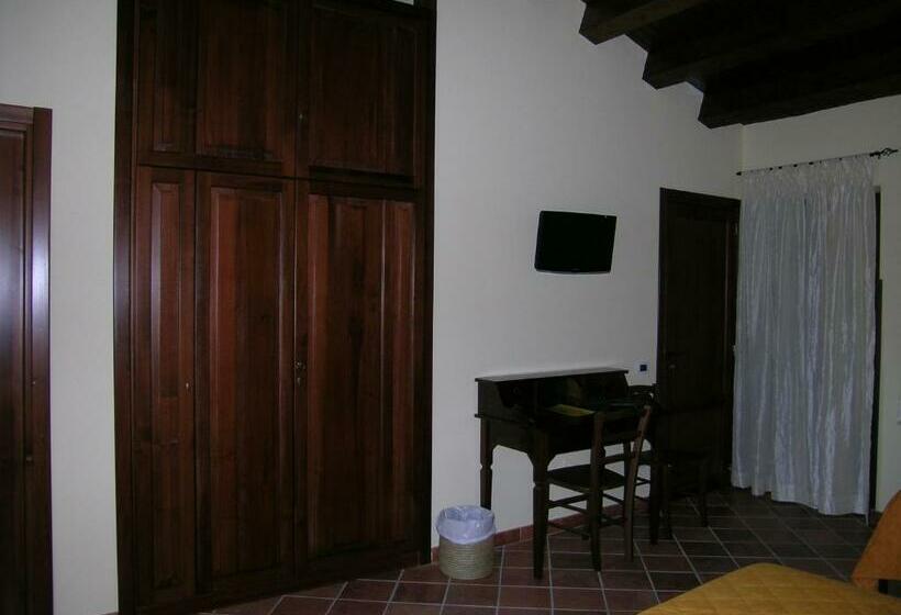 带阳台的高级房间, Domus Lilio