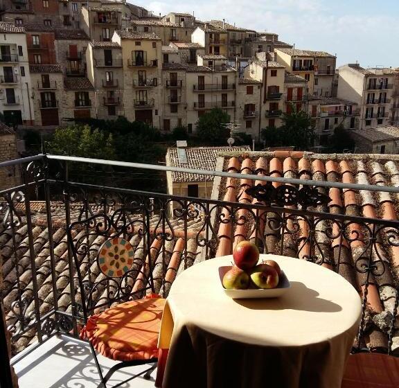 带阳台的高级房间, Domus Lilio