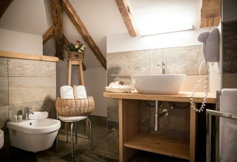 스위트, Garnì Laurino