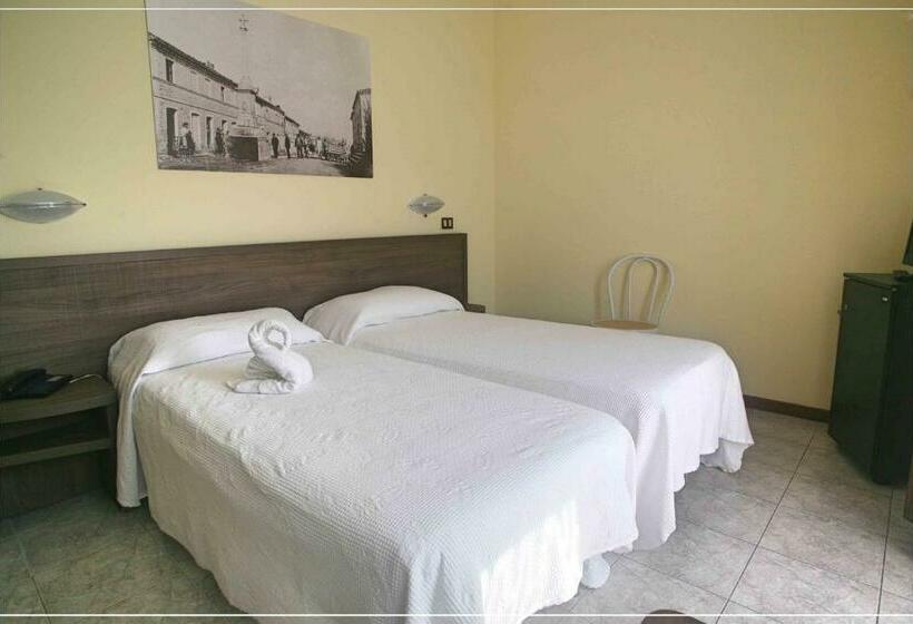 Номер Стандарт, I Cugini