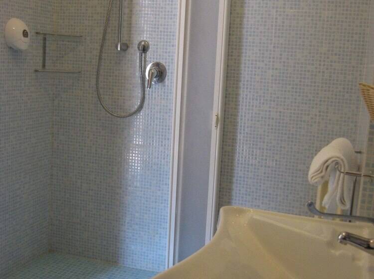 Четырехместный Номер Стандарт, I Cugini