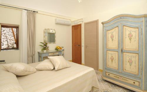 Номер Стандарт Вид на Сад, Locanda Degli Dei