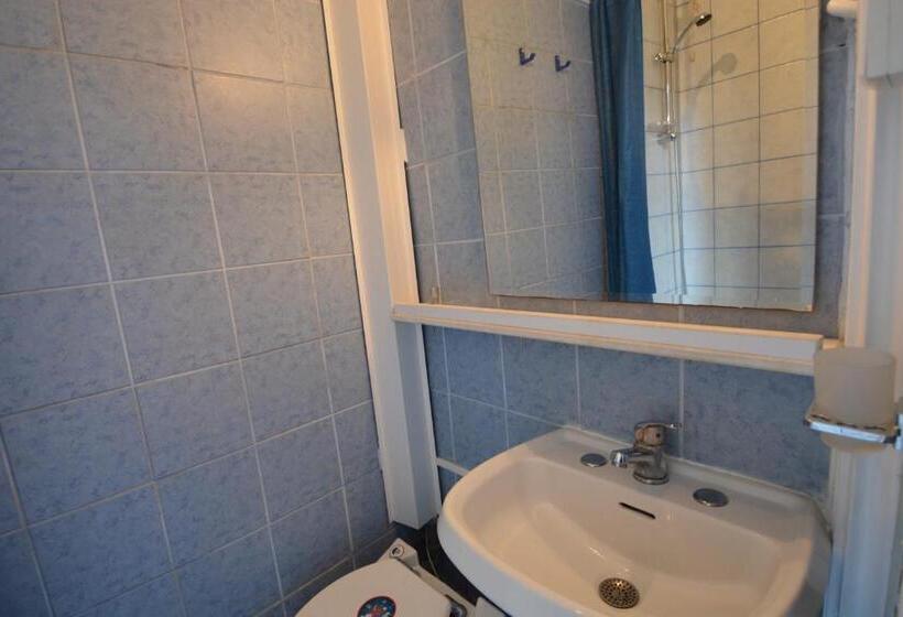 Economy Szoba, Olympia