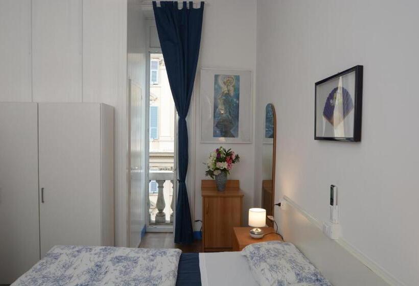 Deluxe Családi Szoba, Olympia