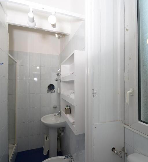 Deluxe Családi Szoba, Olympia