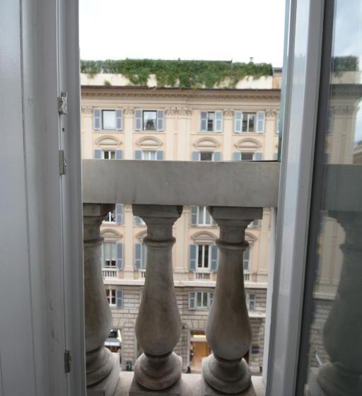 Deluxe Családi Szoba, Olympia