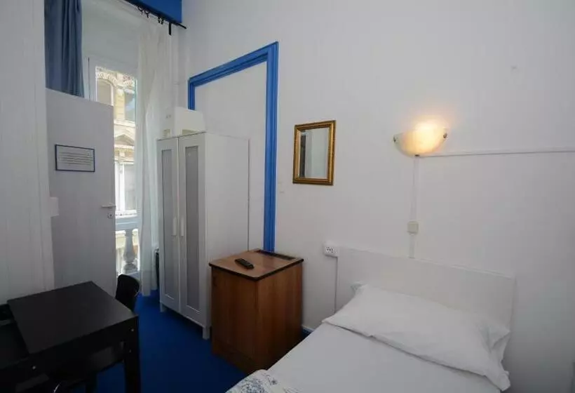 Single Basic Room