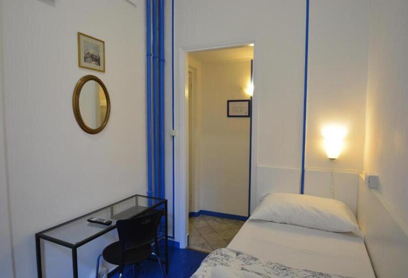 Egyágyas Standard Szoba, Olympia