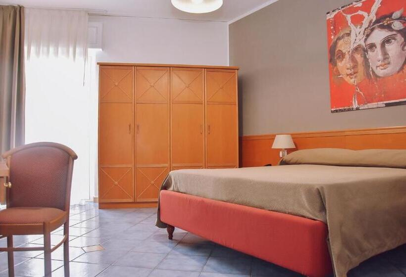 Четырехместный Номер Стандарт, Piccolo Sogno