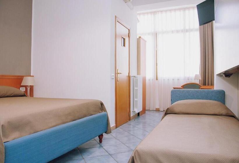 Четырехместный Номер Стандарт, Piccolo Sogno