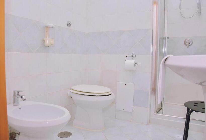 Номер Стандарт, Piccolo Sogno