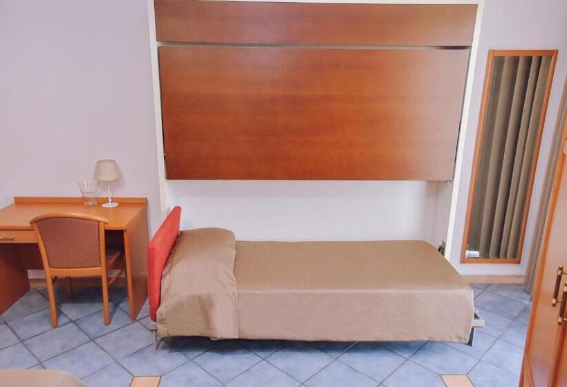 Четырехместный Номер Стандарт, Piccolo Sogno