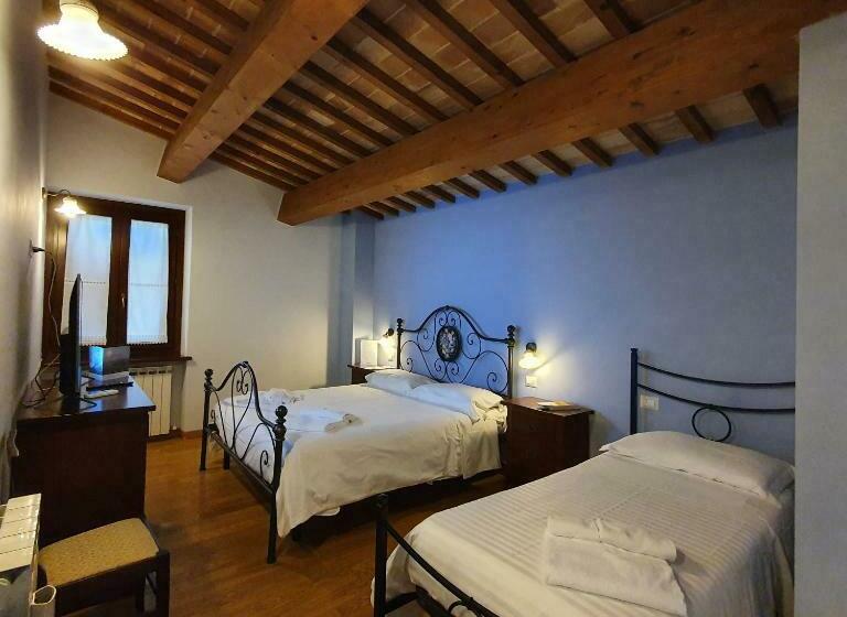 Quarto Estandar, Pietra Maula Agriturismo