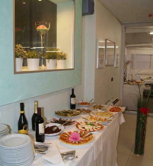 Апартаменты 1 Спальня, Residence Aprilia