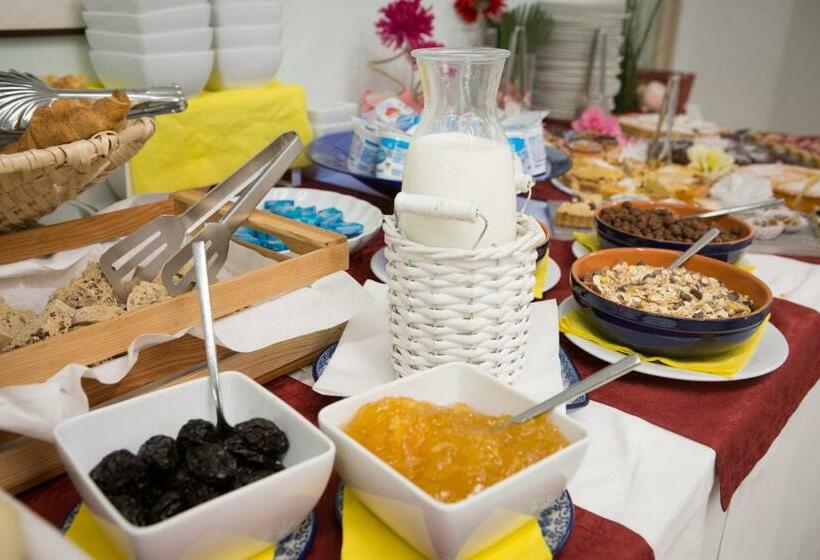 Люкс, Residence Aprilia