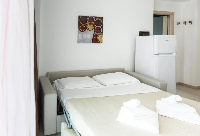 Апартаменты 1 Спальня, Residence Aprilia