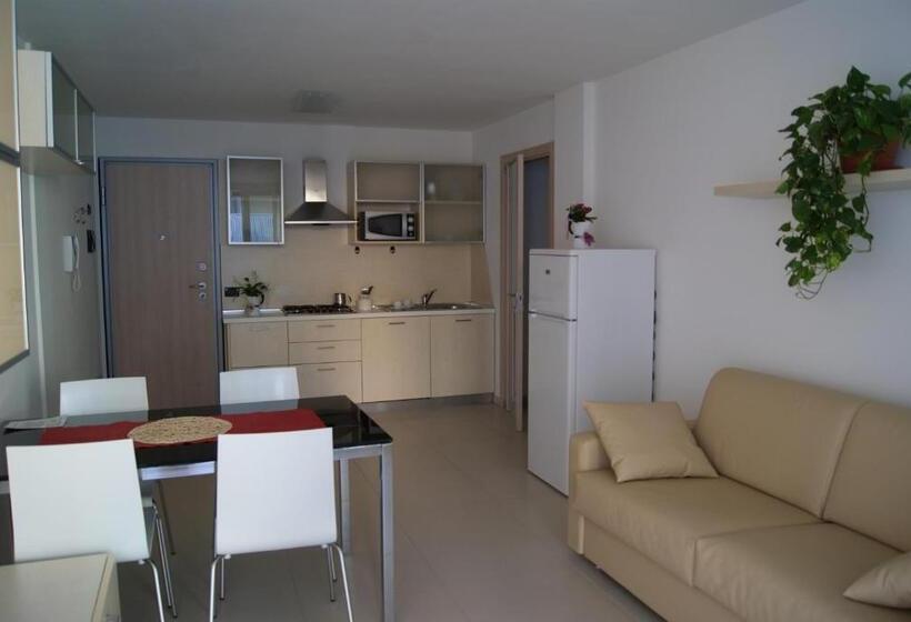 Апартаменты 1 Спальня, Residence Aprilia