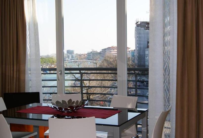 Апартаменты 2 Спальни, Residence Aprilia