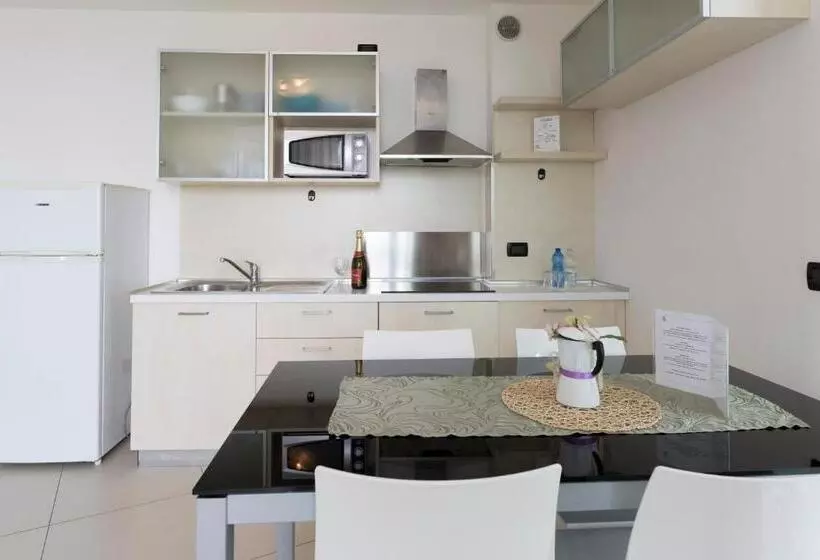 Standard-huone Parveke, Residence Aprilia