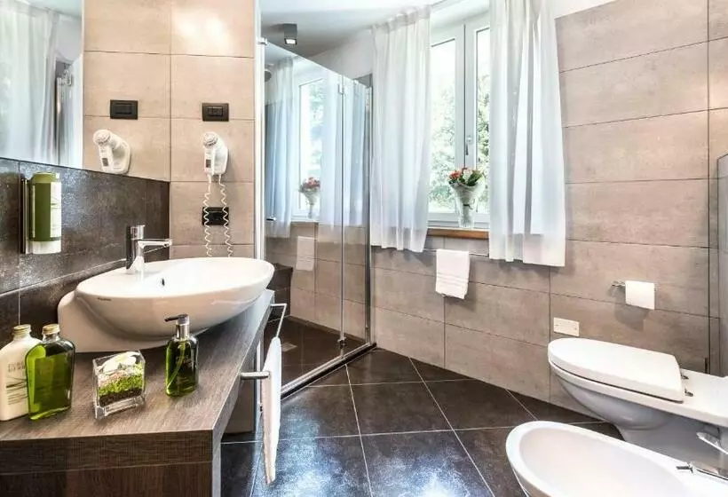 سوییت جونیور سوپریور, Sassdei My Active Suite