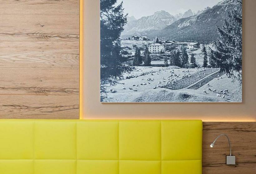 סוויטת ג'וניור, Sassdei My Active Suite