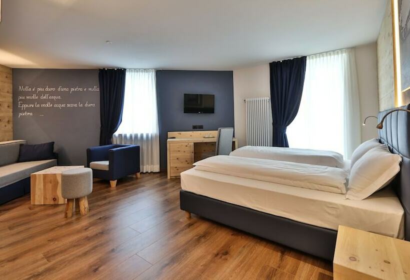 סוויטת ג'וניור, Sassdei My Active Suite