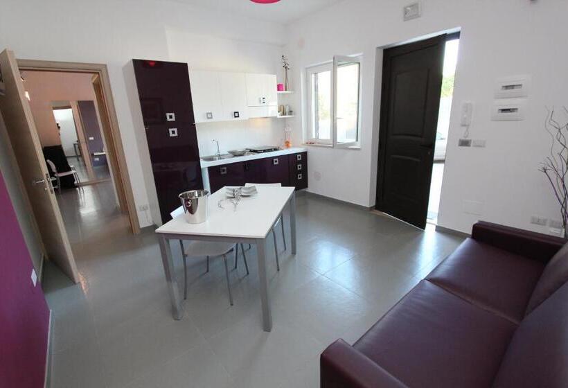 آپارتمان 2 خوابه, Selenite