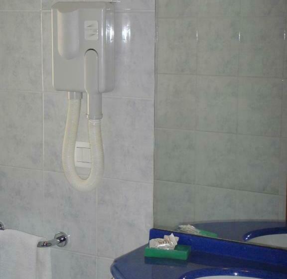 غرفة كومفورت, Vela