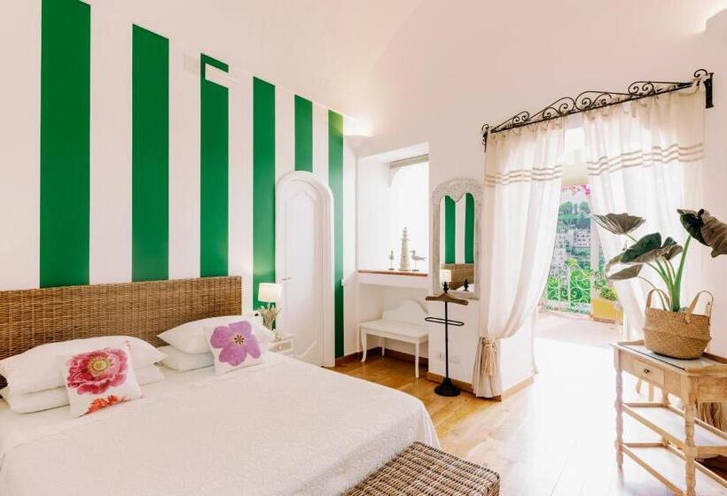 标准间侧面带海景, Villa Mary Suites