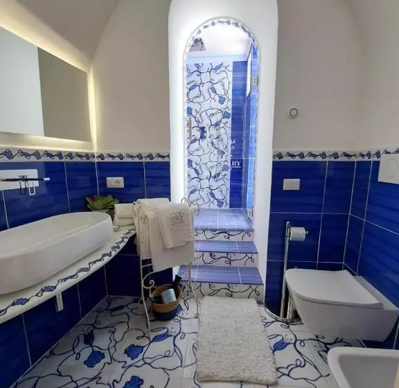 اتاق لوکس, Villa Mary Suites