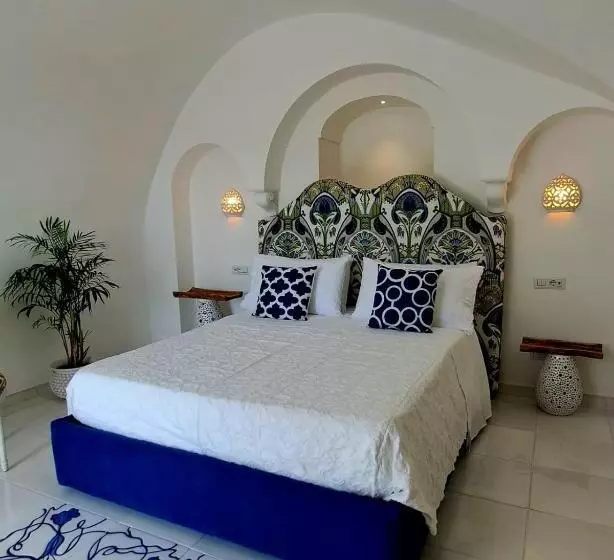 اتاق لوکس, Villa Mary Suites