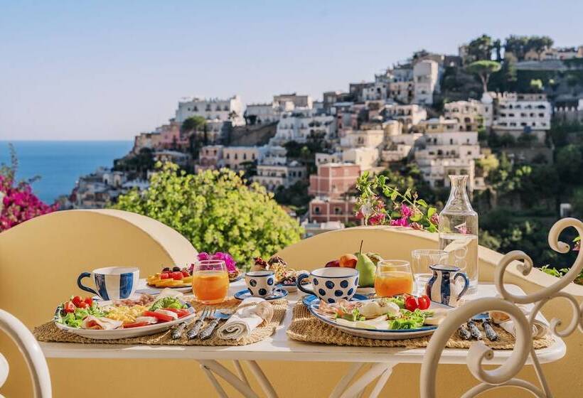 标准间侧面带海景, Villa Mary Suites